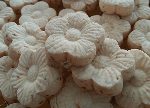 Kuih Raya Kuih Bangkit
